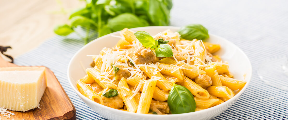 Mediterranean Chicken with Artichokes & Penne Pasta EVN